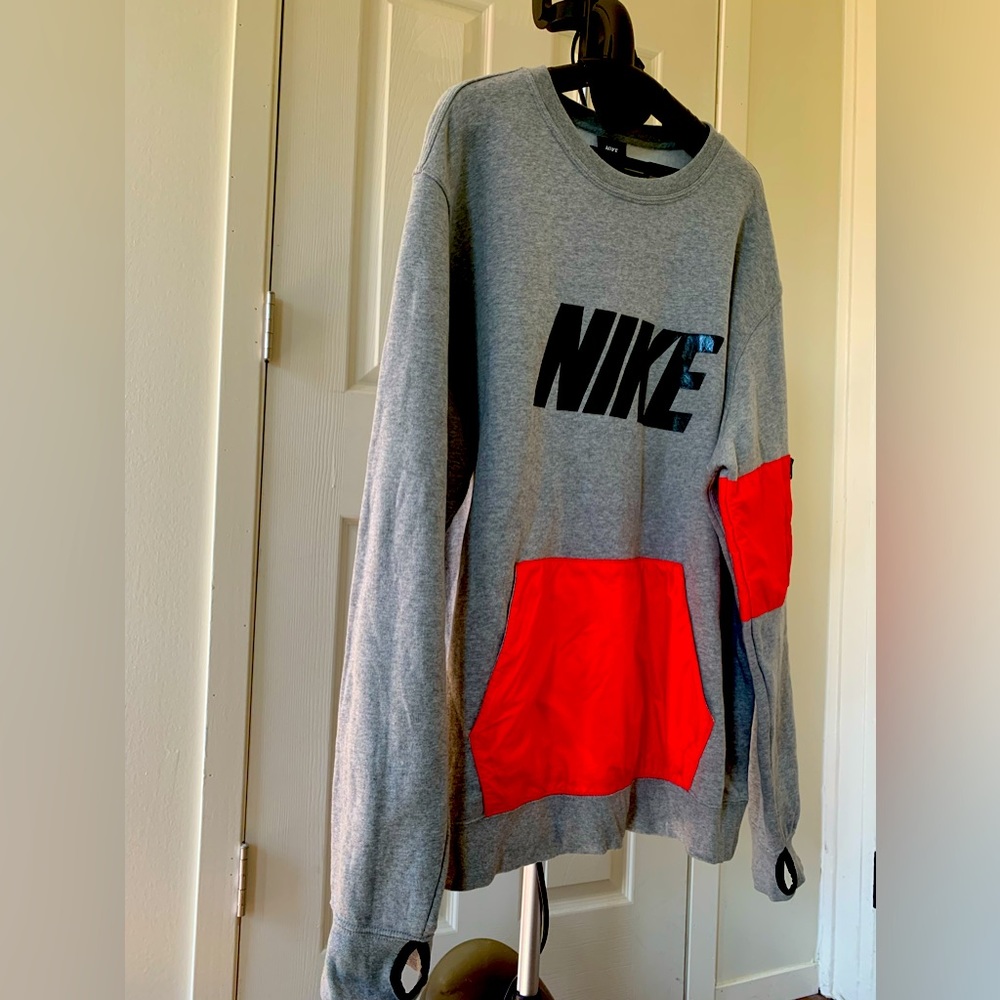 Nike Pull Over Sweater - image 1